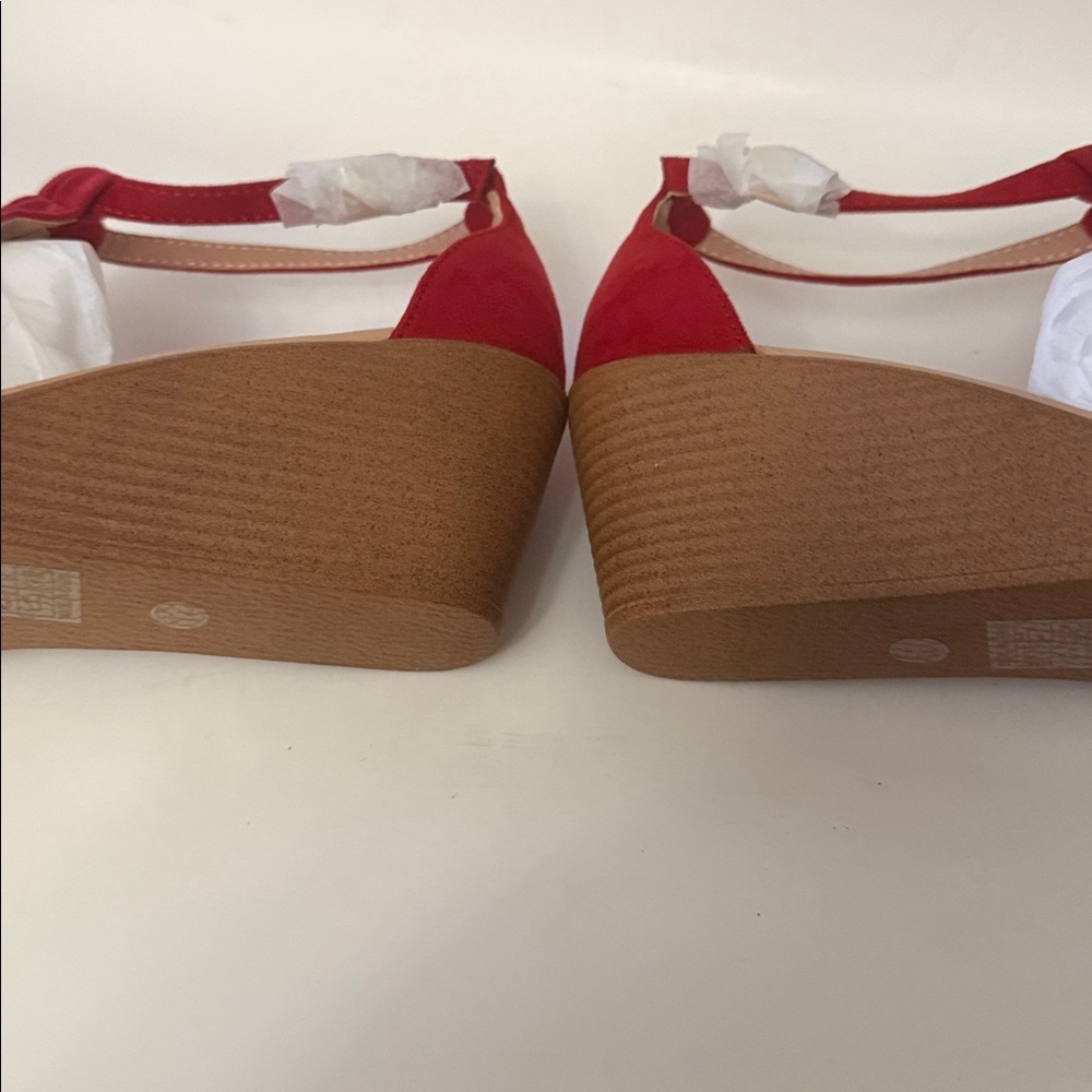 Journee Kedzie Red Open-Toe Sandals Comfort Sole Size 12 - Picture 5 of 9